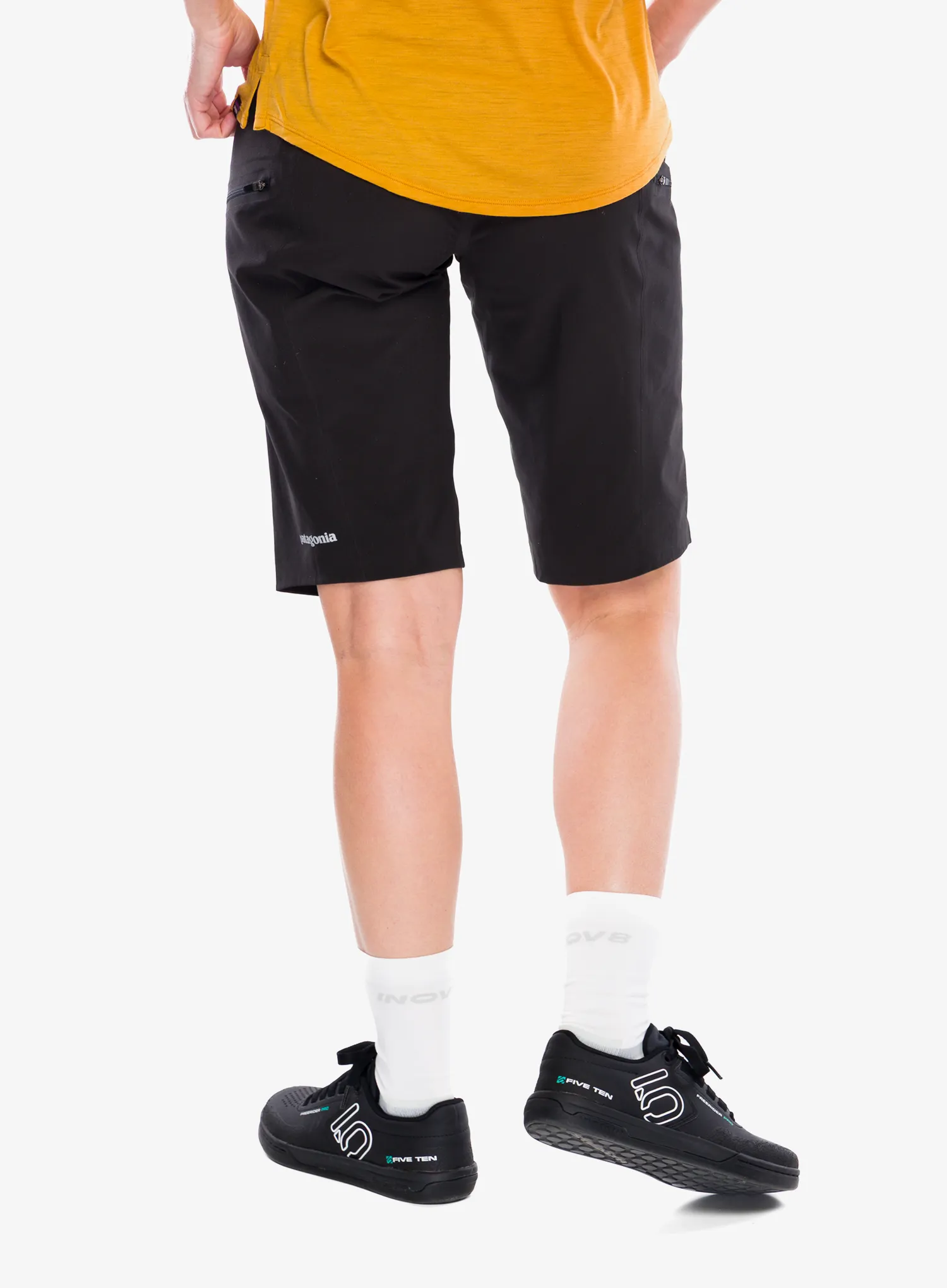 Ženske kolesarske kratke hlače Patagonia Dirt Roamer Bike Shorts - black