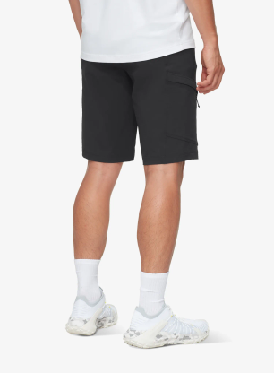 Pohodniške kratke hlače Mammut Runbold IV Shorts - black