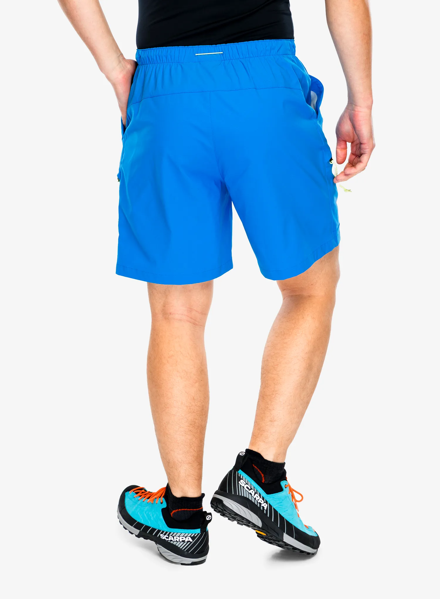 Pohodniške kratke hlače Peak Performance Outdoor Cargo Shorts - brilliant blue