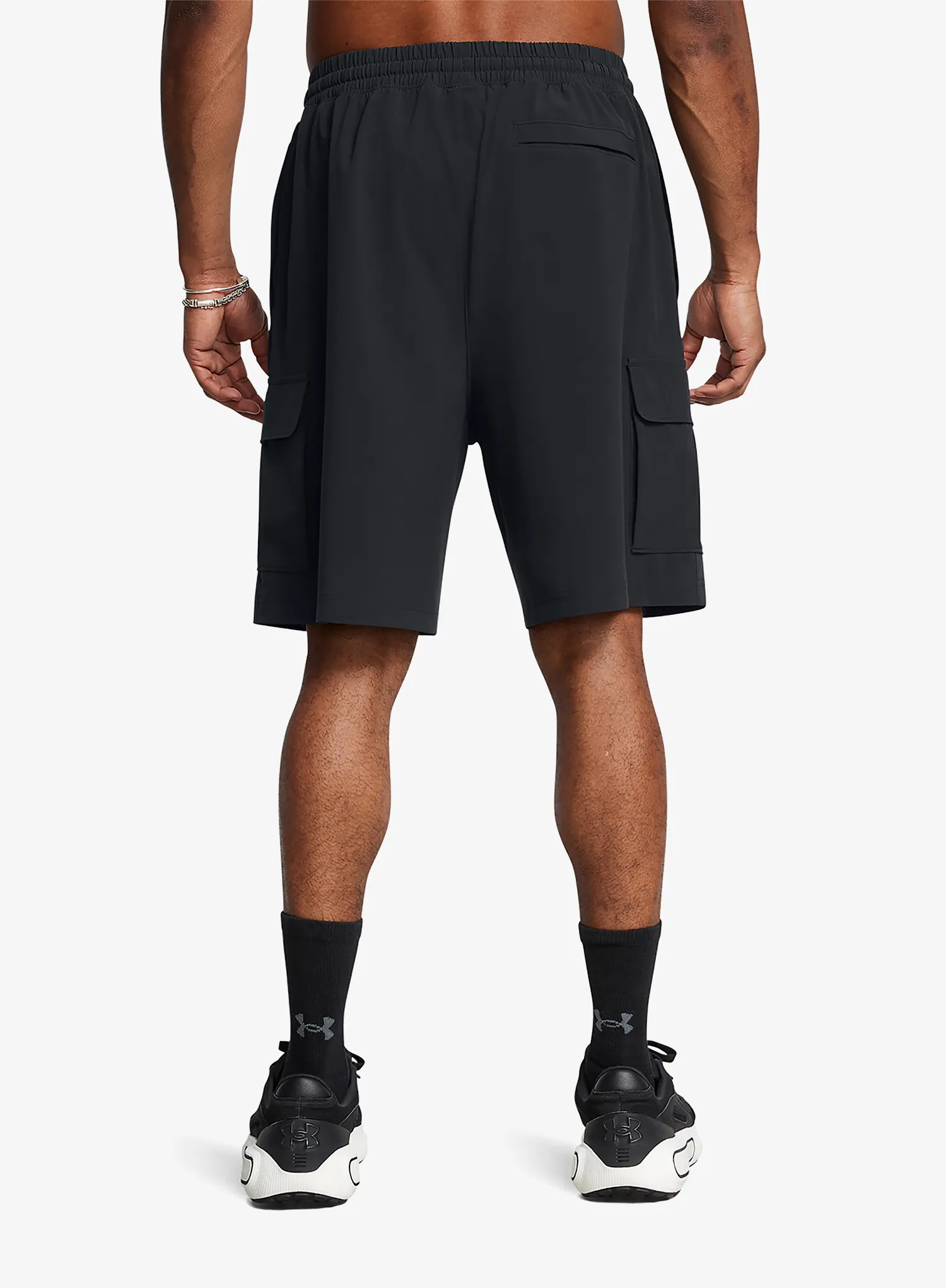 Kratke hlače Under Armour Vibe Woven Cargo Short - black/white