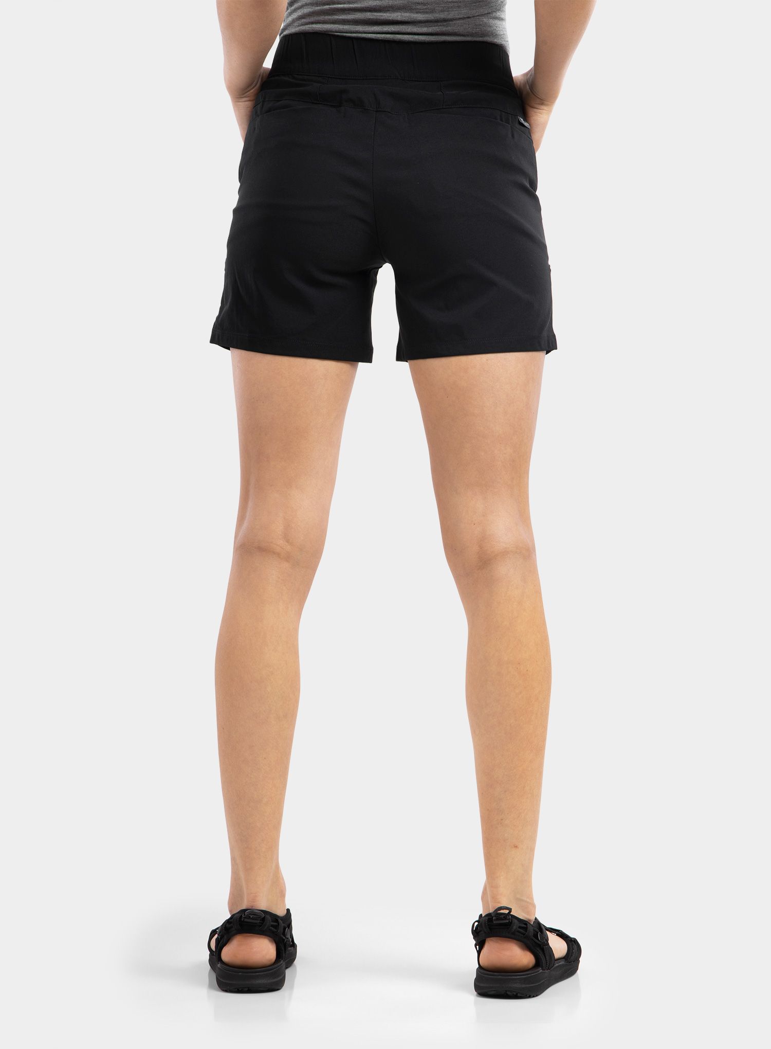 Ženske kratke hlače Columbia Firwood Camp II Short - black