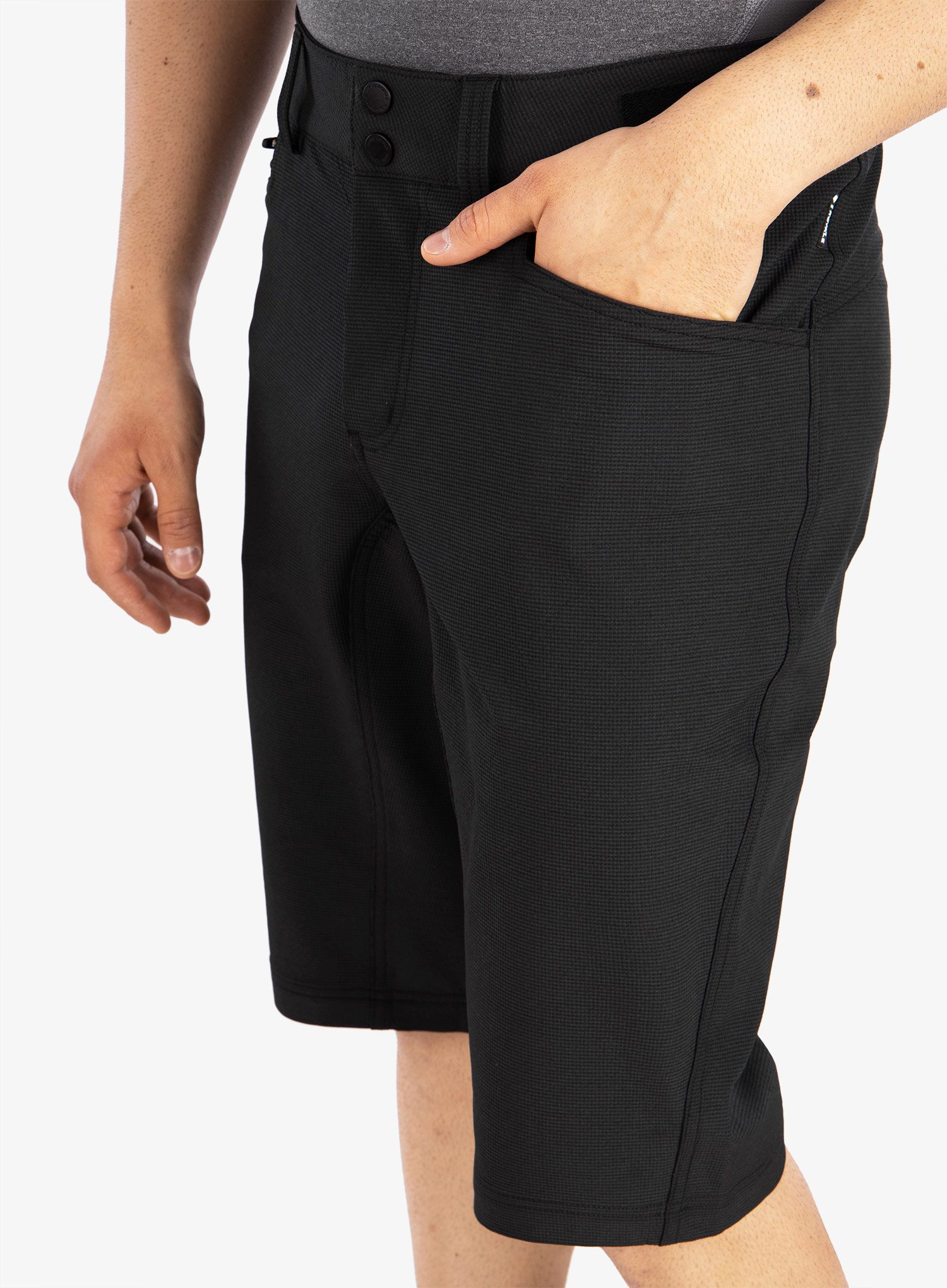 Kolesarske kratke hlače Mons Royale Momentum 2.0 Bike Shorts - black/gold