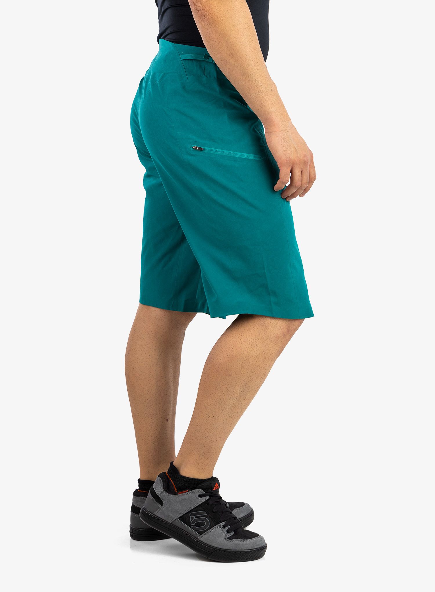 Kolesarske kratke hlače Patagonia Dirt Roamer Bike Shorts - borealis green