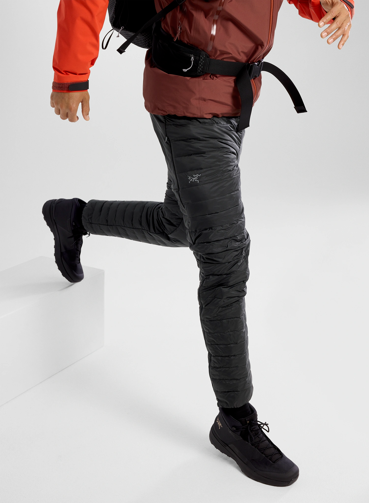 Puhaste hlače Arcteryx Cerium Pant - black