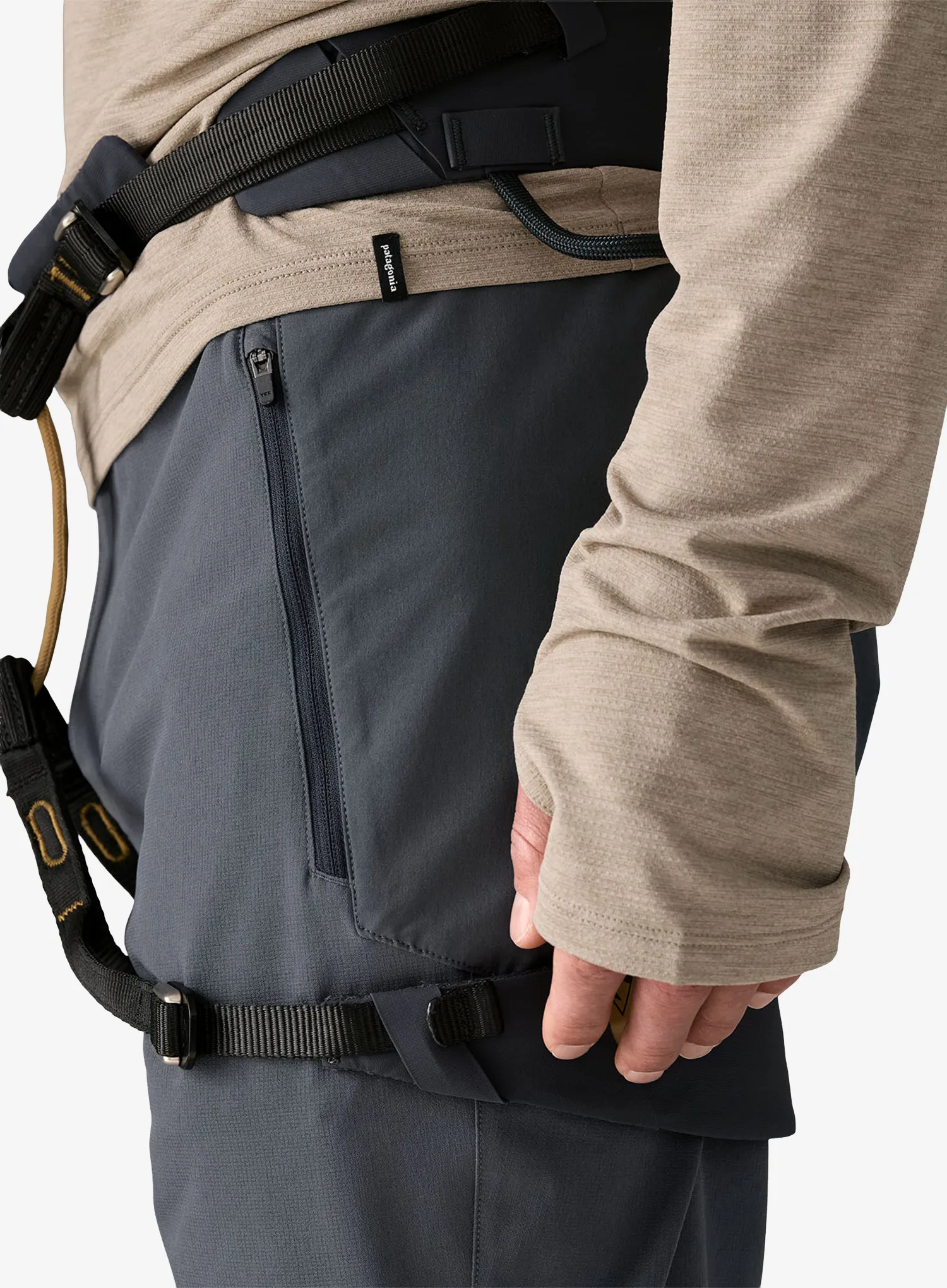 Pohodne hlače Patagonia Terravia Alpine Pants - smolder blue