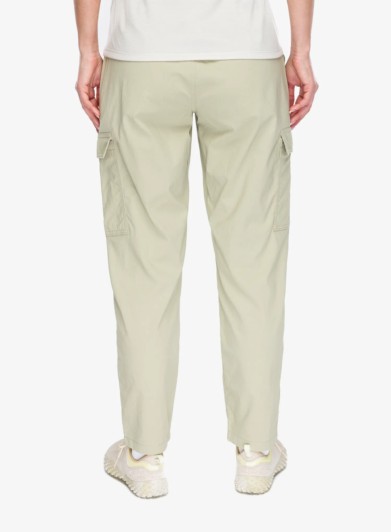 Ženske pohodniške hlače Patagonia Outdoor Everyday Cargo Pants - weathered stone