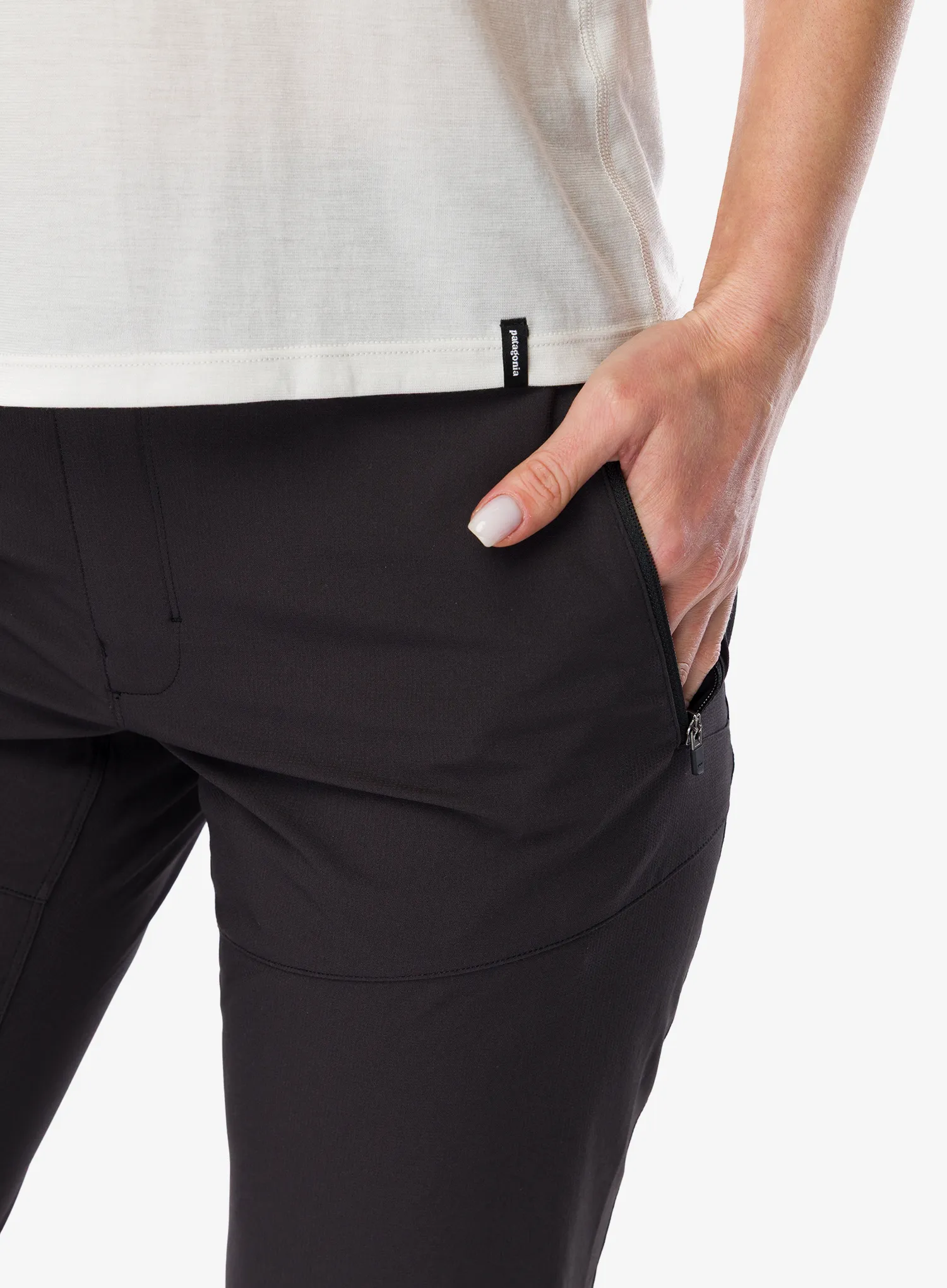 Ženske pohodniške hlače Patagonia Terravia Trail Pants - black