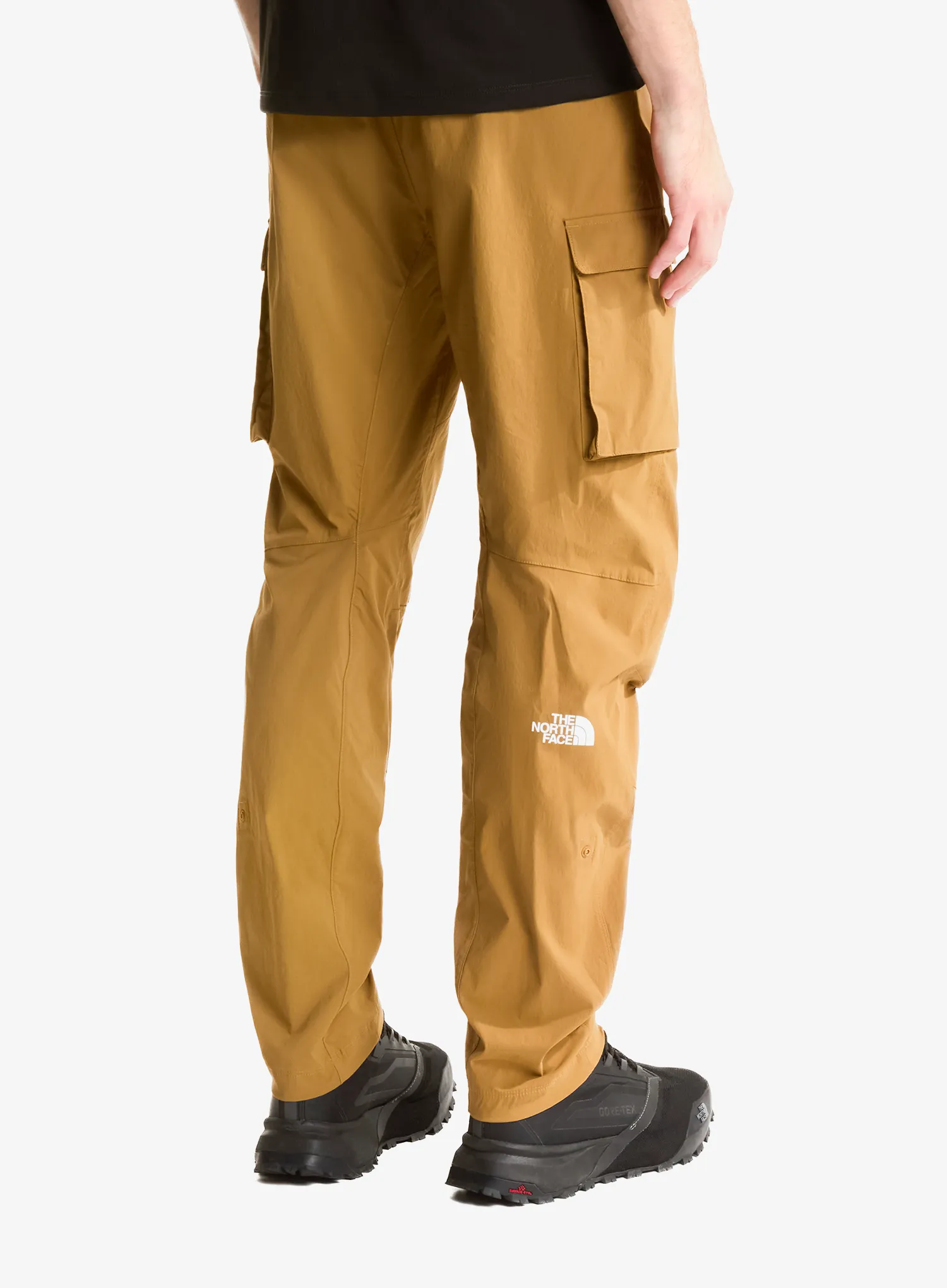Pohodniške hlače The North Face Exploration Cargo Pants - utility brown