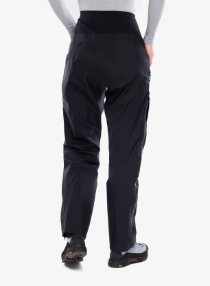 Ženske pohodniške hlače Arcteryx Beta Pant Regular - black