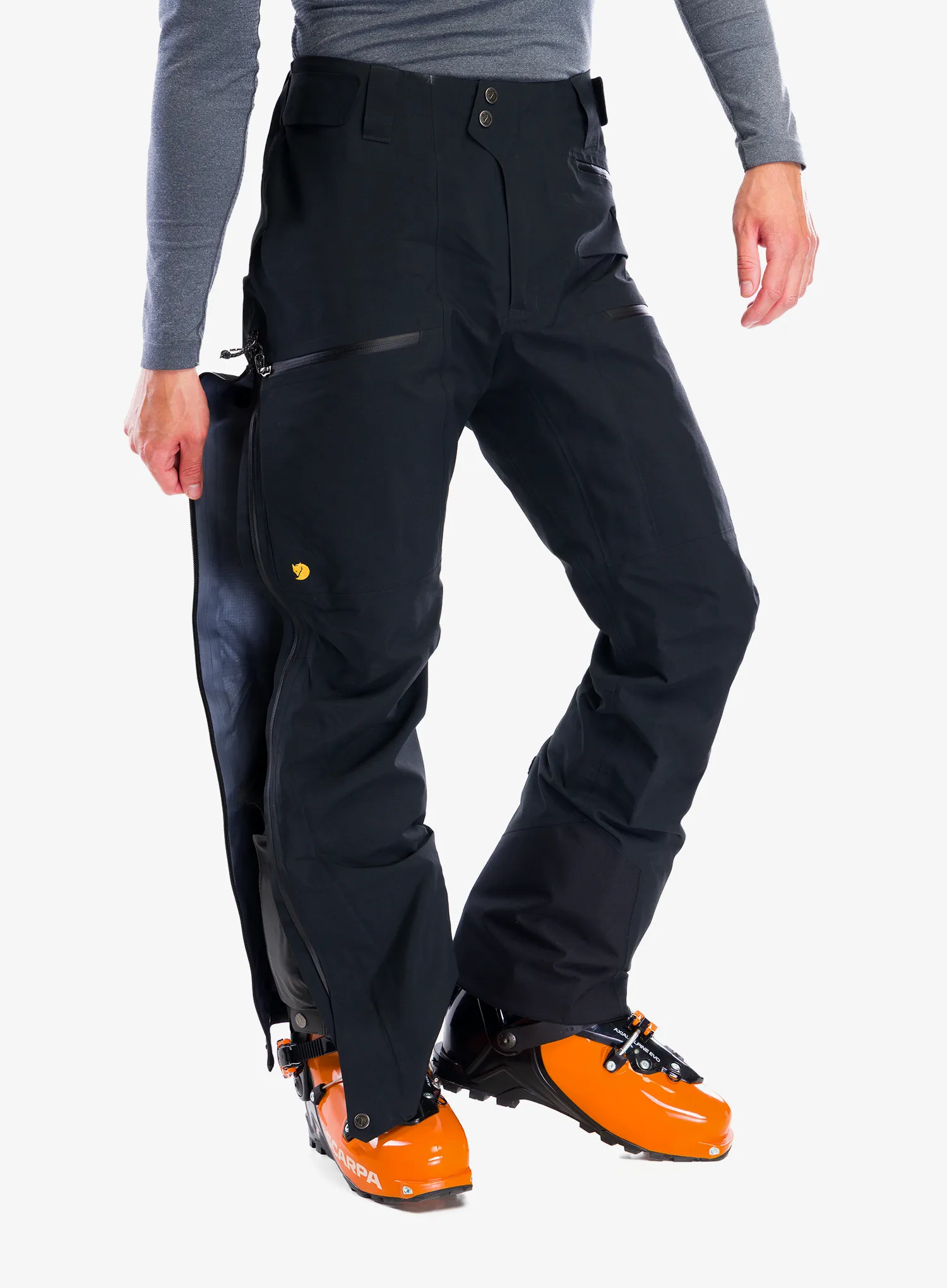 Pohodniške hlače Fjallraven Bergtagen GTX Pro Trousers - black