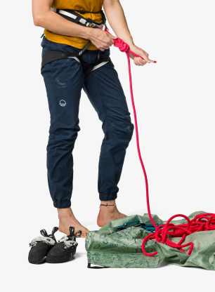 WildCountryStamina2Pant_navy_fw26_4053866655156_1_191.webp