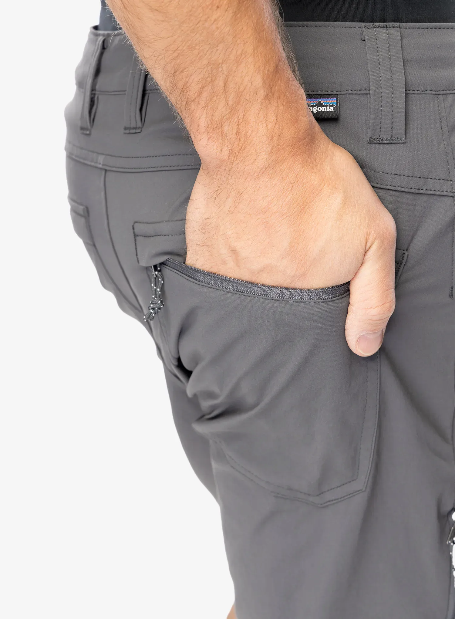 Hlače z odstranljivimi hlačnicami Patagonia Quandary Convertible Pants - forge grey