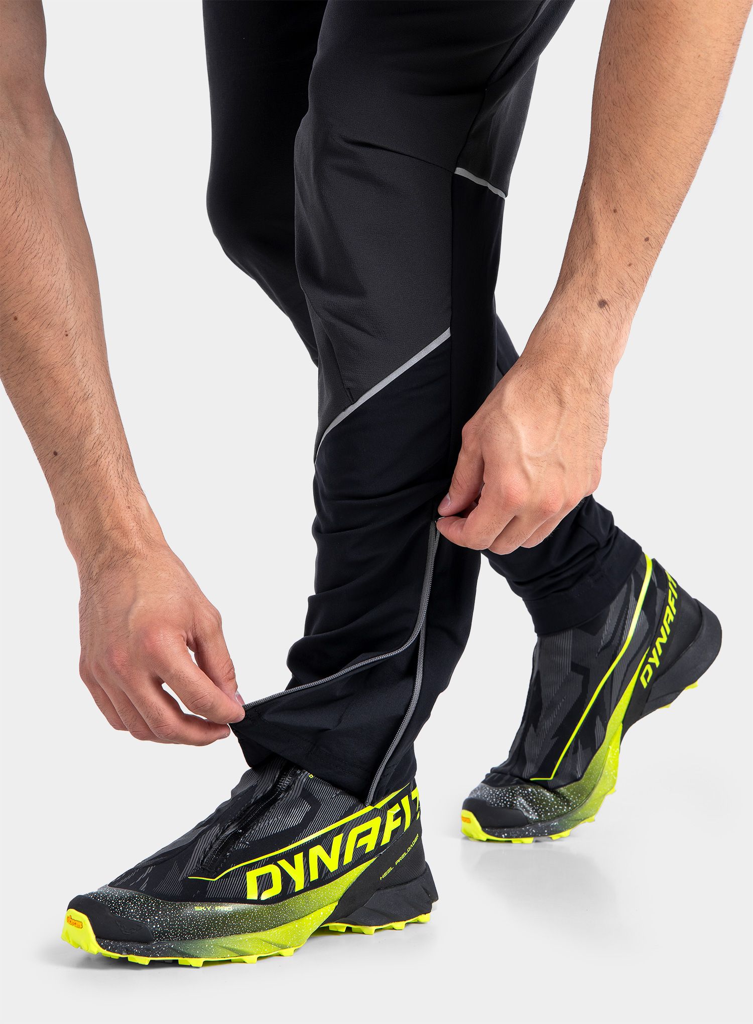 Pohodne hlače Dynafit Transalper Warm Pant - black out