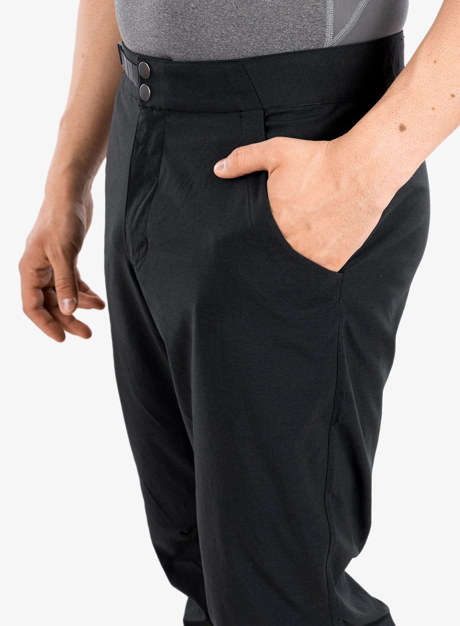Pohodne hlače Black Diamond Technician Alpine Pants - black
