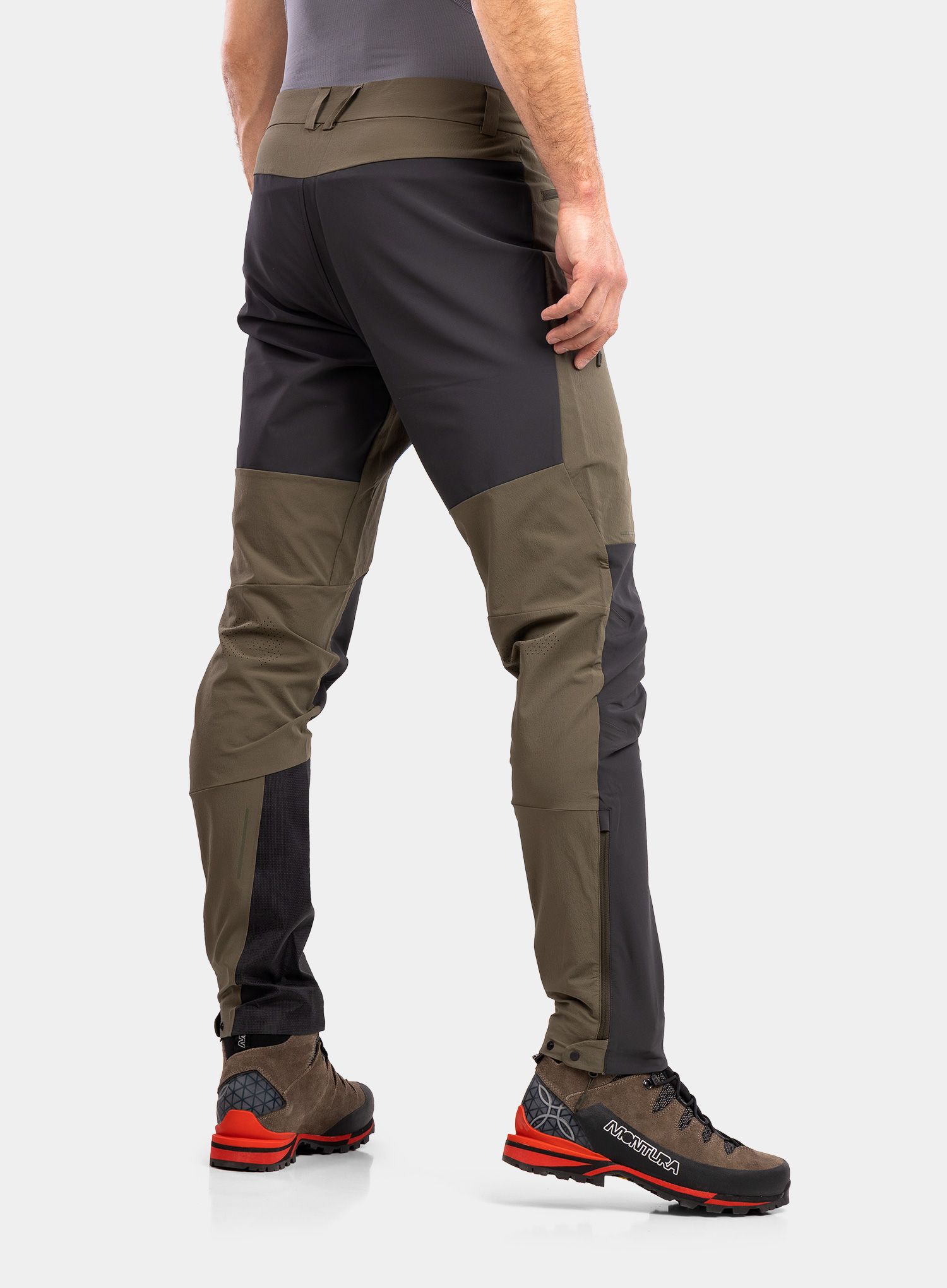Pohodne hlače BlackYak Aceh Pants - ivy green