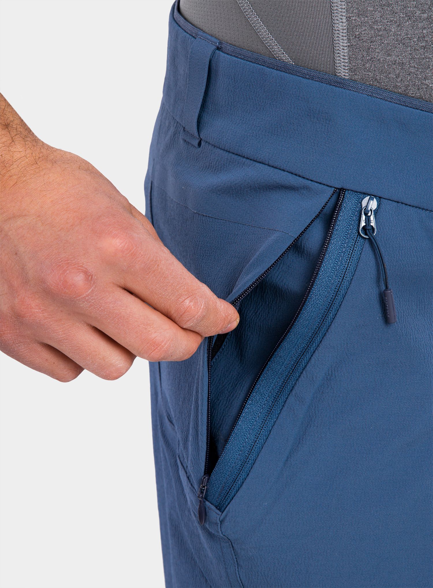 Pohodniške hlače BlackYak Terrena Pants - dark denim