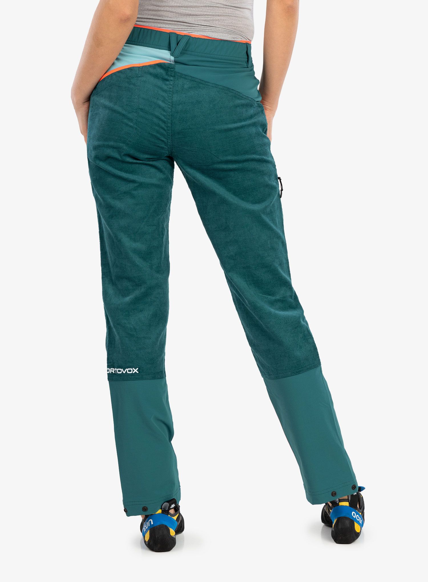 Ženske plezalne hlače Ortovox Casale Pants - pacific green