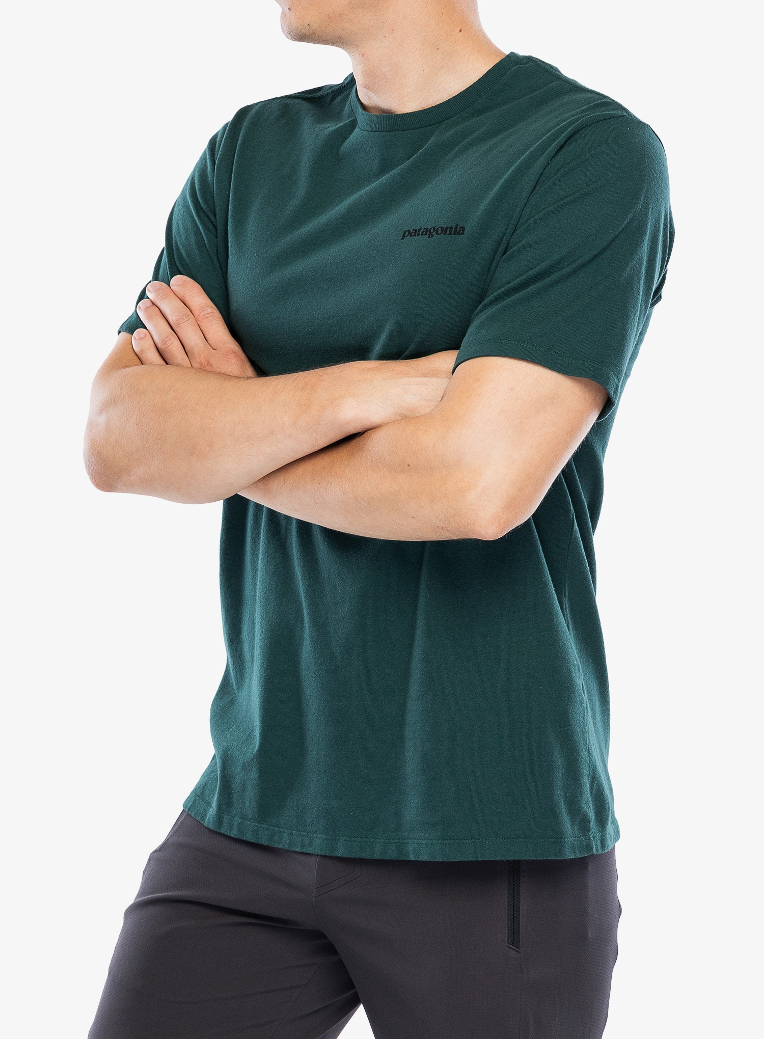 Majica s kratkimi rokavi Patagonia P-6 Logo Responsibili-Tee - cascade green