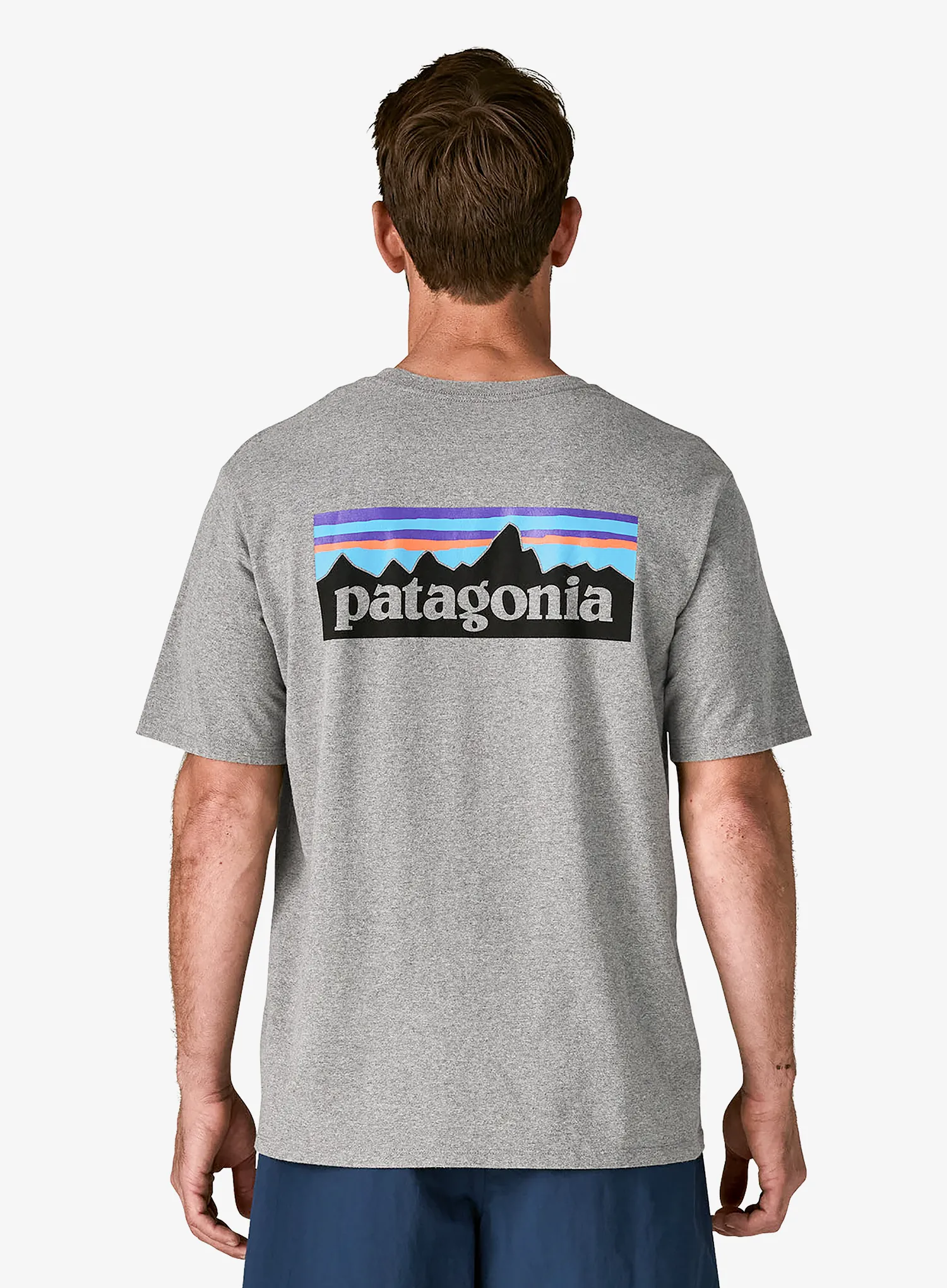 Majica s potiskom Patagonia P-6 Logo Responsibili-Tee - gravel heather