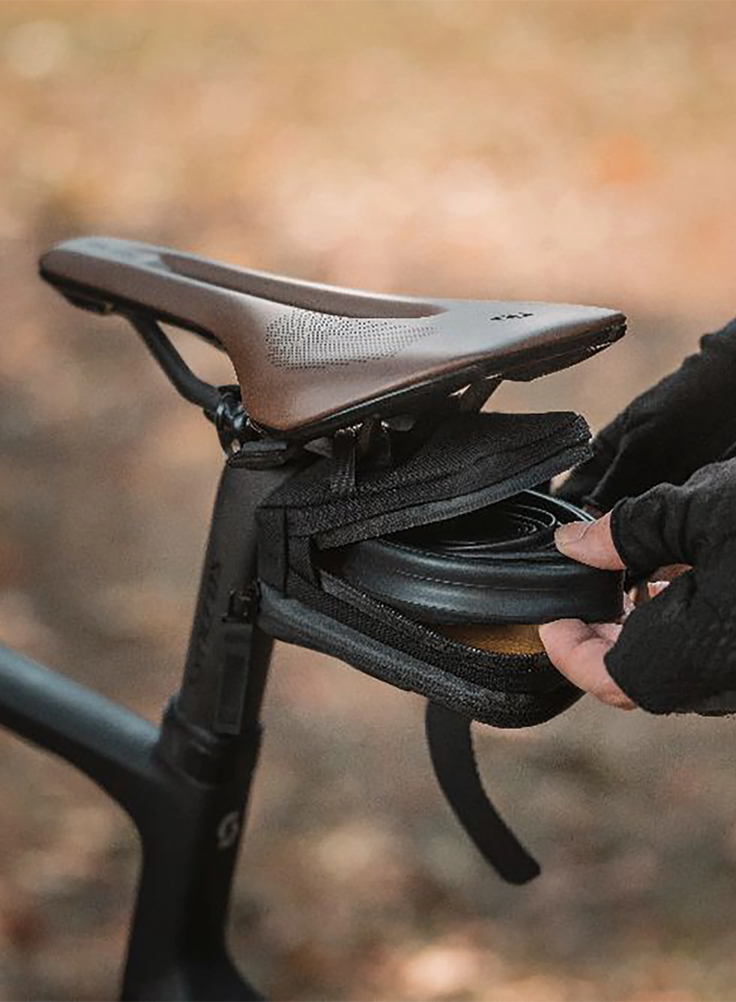 Sedežna torba Topeak Elementa Gearbag - black