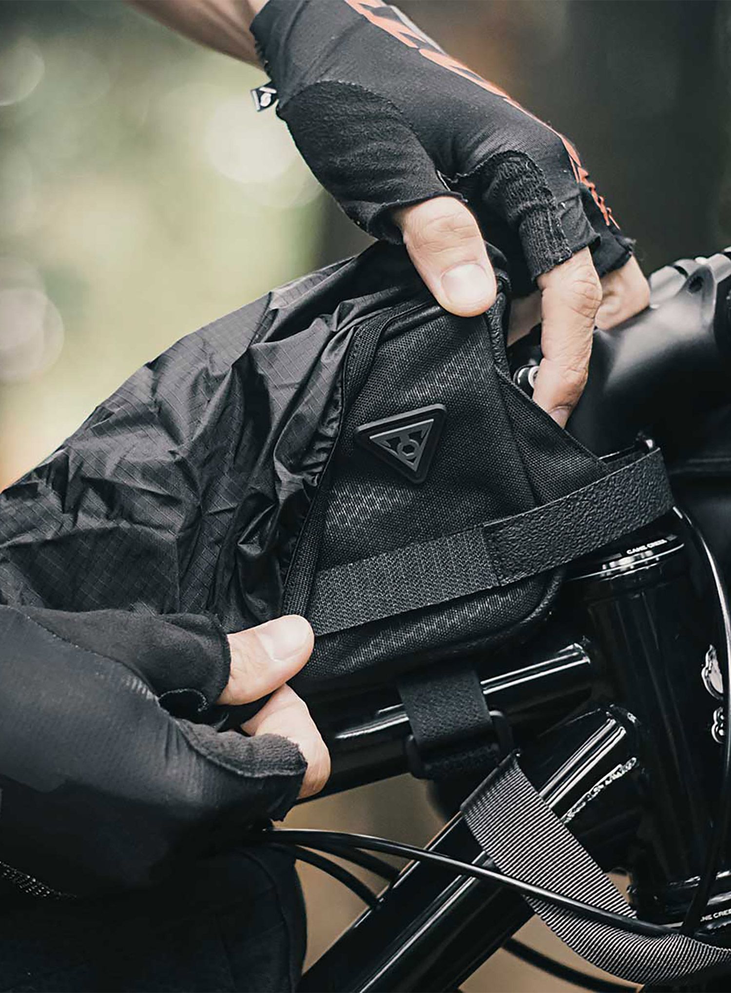 Torbica za na okvir kolesa Topeak Toploader - black