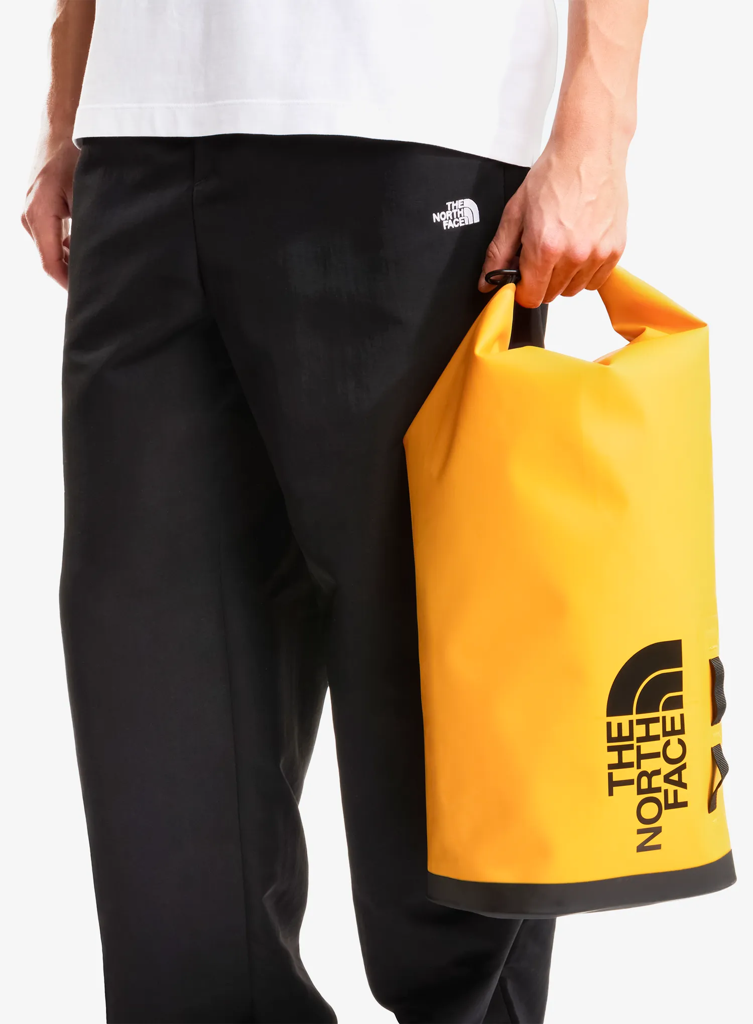 Transportna vreča The North Face Base Camp Dry Bag 12L - summit gold/black