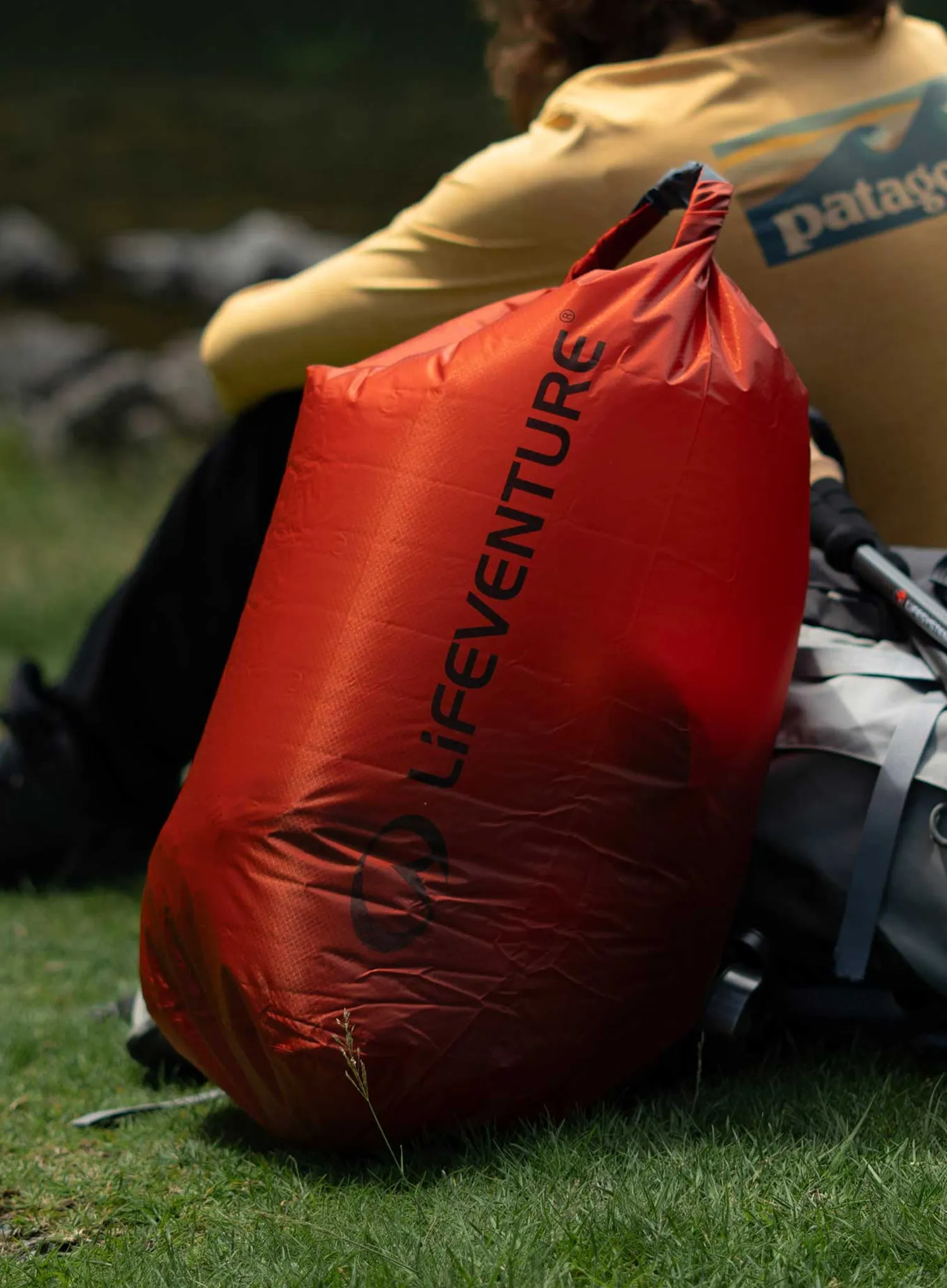 Nepremočljiva vreča Lifeventure Ultralight Dry Bag 35 l - rust